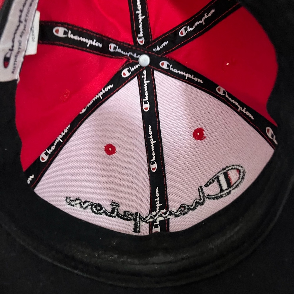 Champion hat - Picture 2 of 3